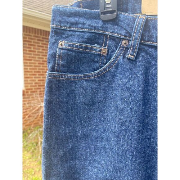 NWT Magellan Straight Jeans Men's 34 Blue Denim 100% Cotton 5-Pockets High-Rise - Picture 3 of 6